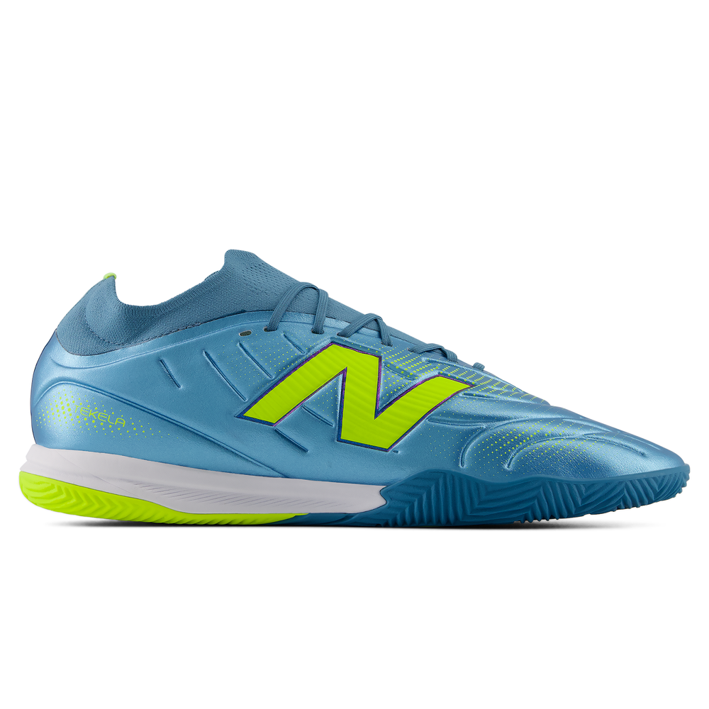 Férfi teremcipő New Balance TEKELA TEAM LOW LACED IN V5 UT3IL9S6 – kék
