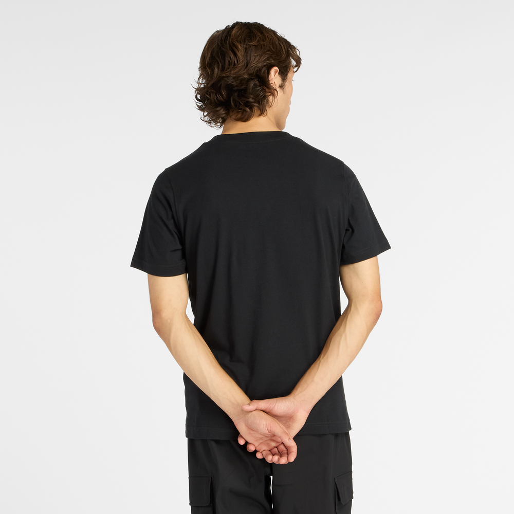Férfi póló New Balance MT61C48BBK – fekete