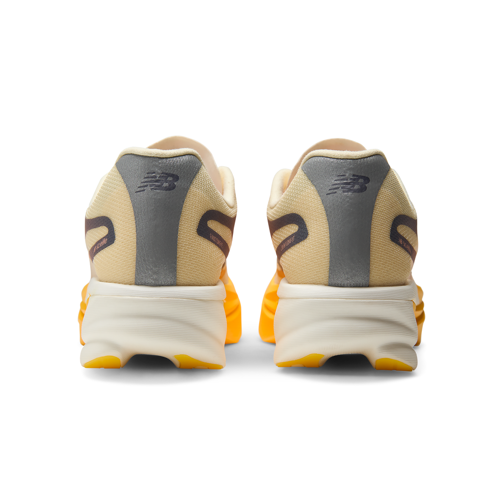 Női futócipő New Balance Infinion SC Elite V6 WRCEL2RU – narancssárga