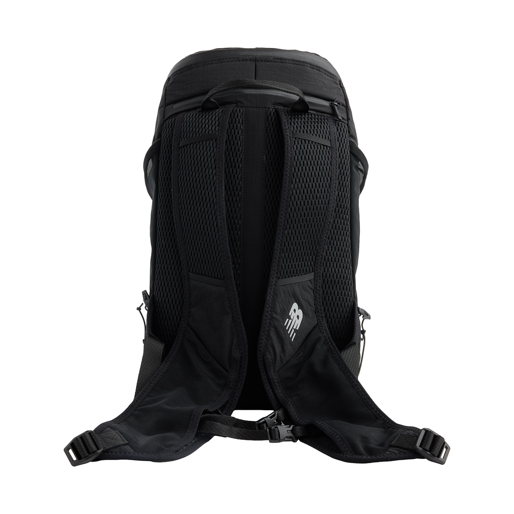 Hátizsák New Balance AC8227UBK – fekete