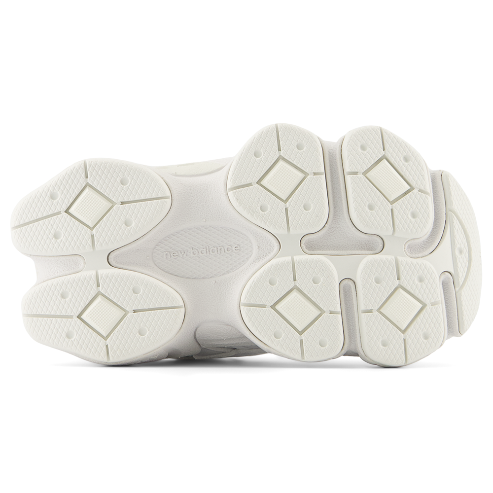 Gyerek cipő New Balance IV9060LL – fehér