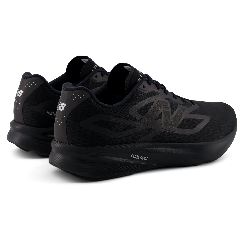 Férfi futócipő New Balance Flite-R MFLTR8NR – fekete
