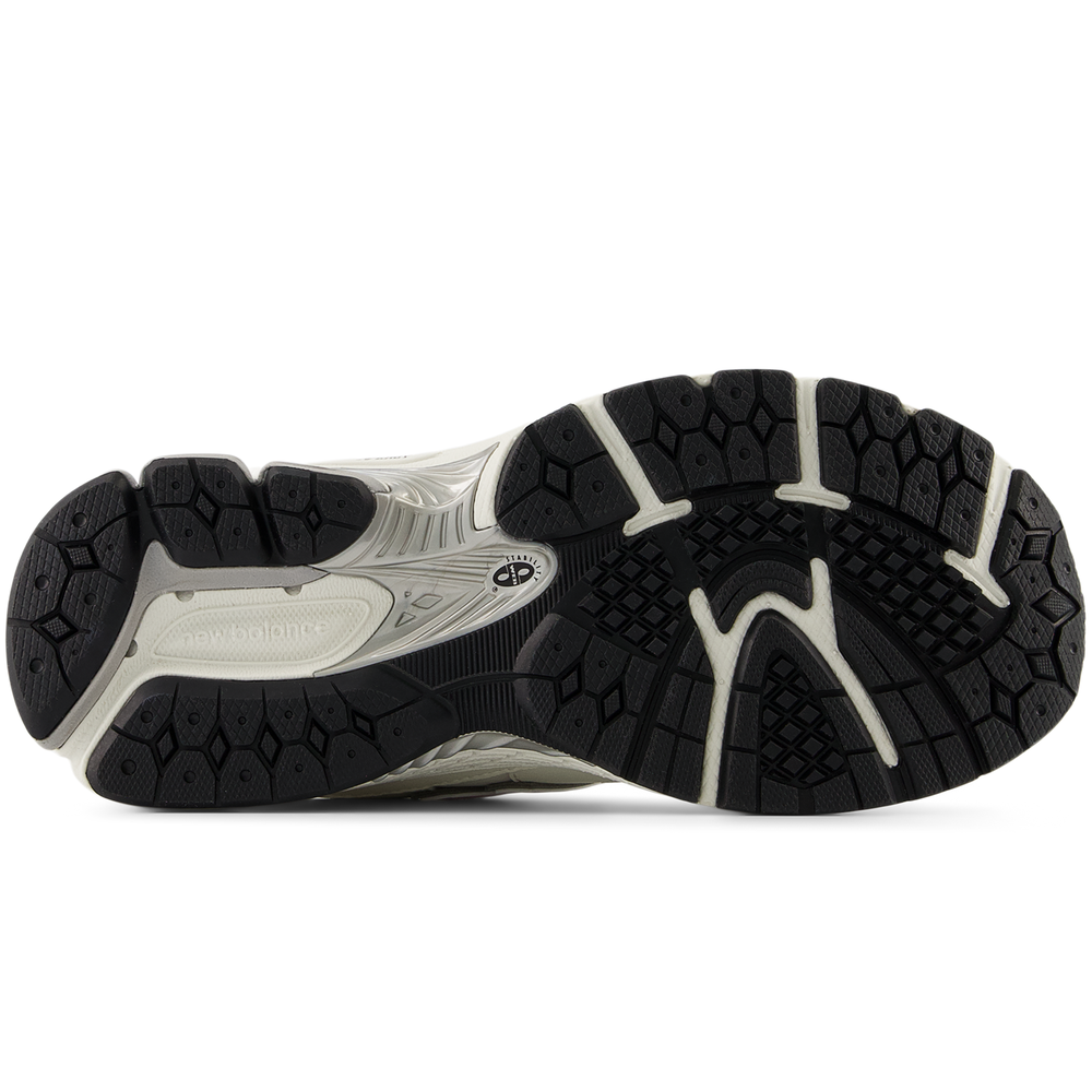 Gyermekcipő New Balance GC2002PN – fehér