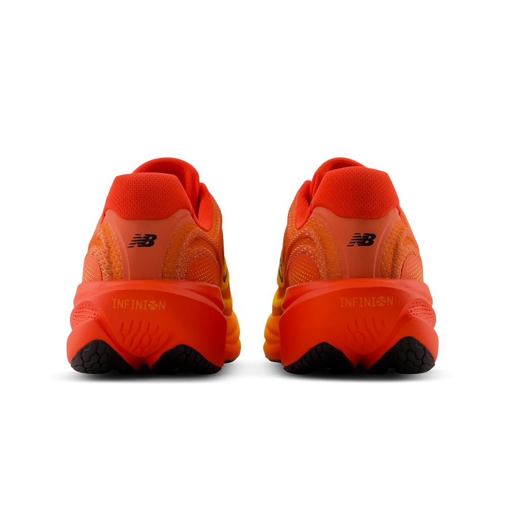 Férfi futócipő New Balance Infinion 1080 v15 M108073R – narancssárga
