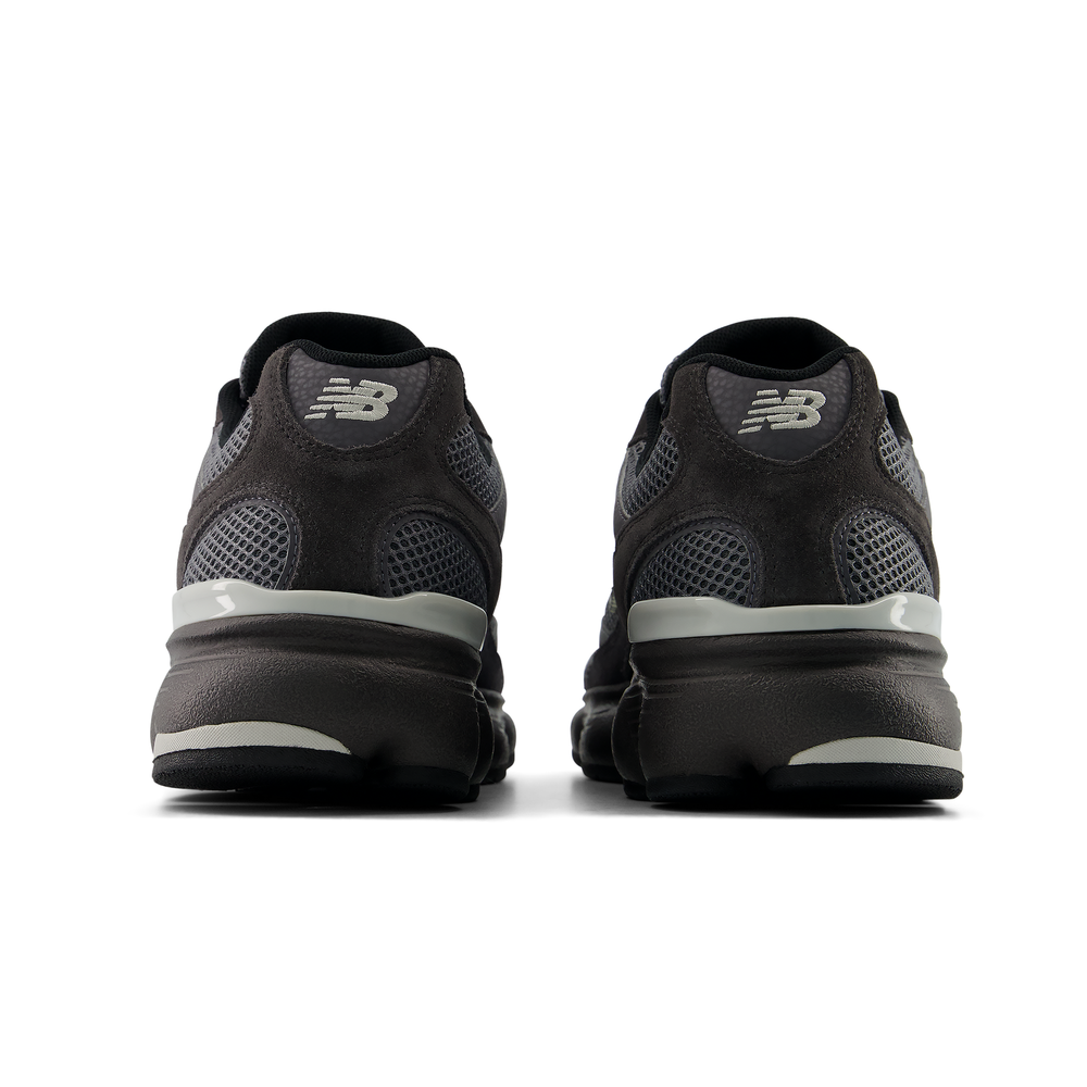 Férfi cipő New Balance M6032DK – szürke