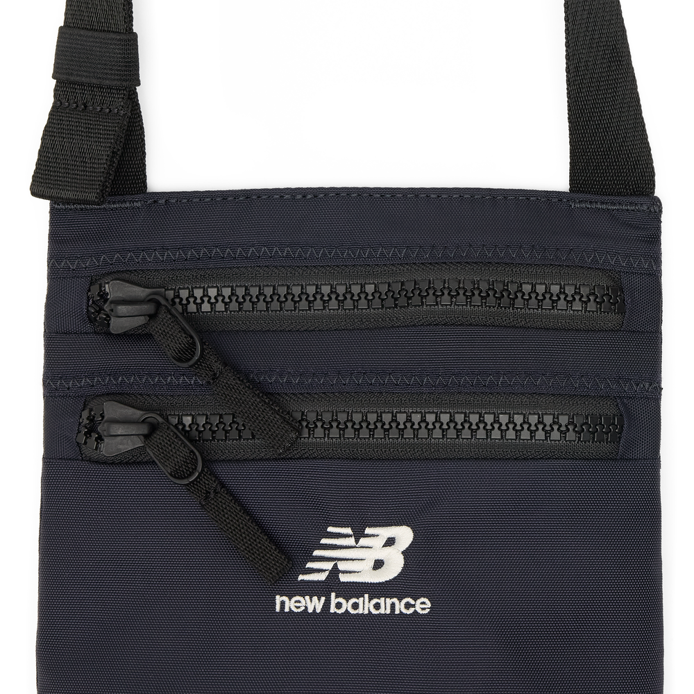 Sporttáska New Balance AC54993DNT – fekete