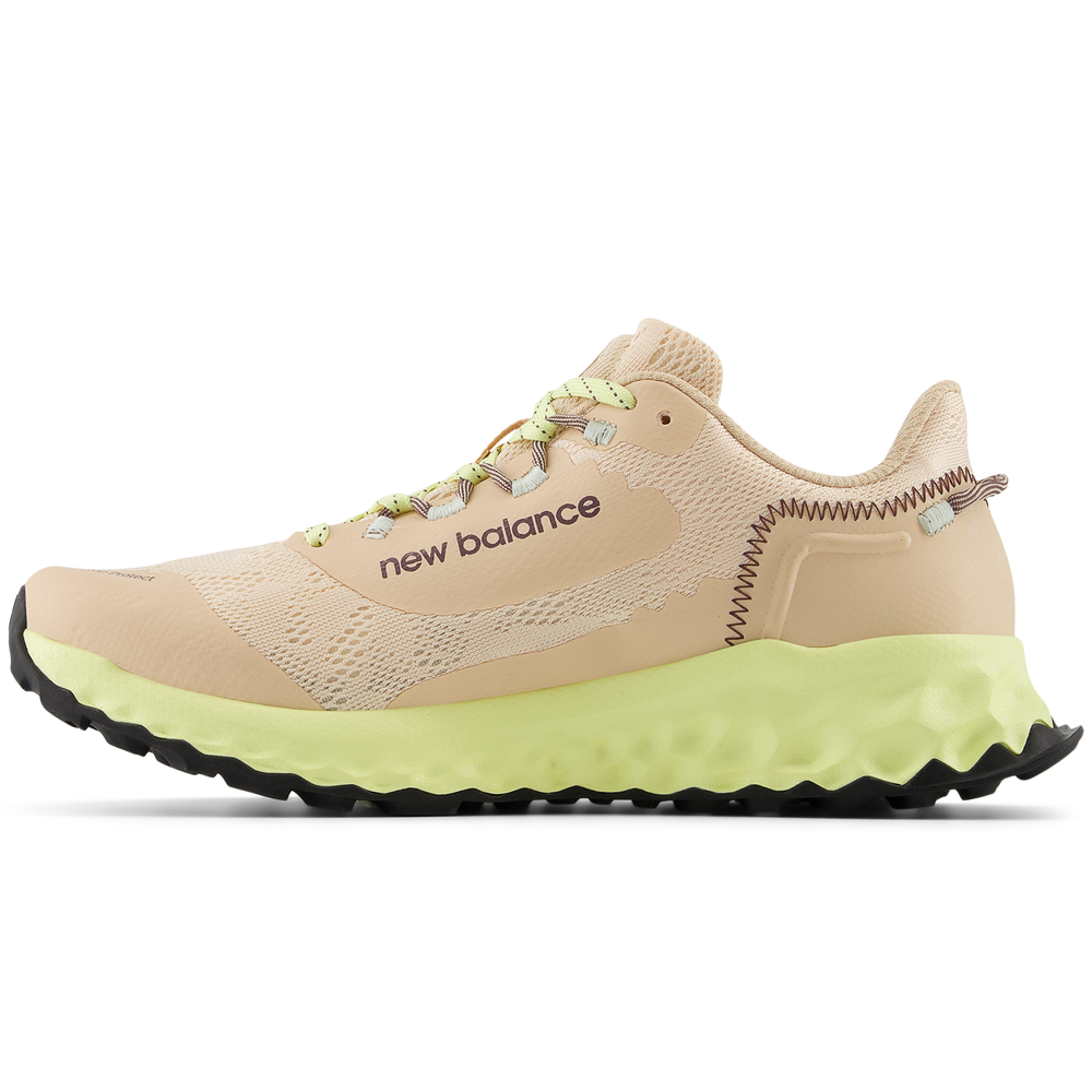 Női futócipő New Balance Fresh Foam Garoé WTGARORP – bézs