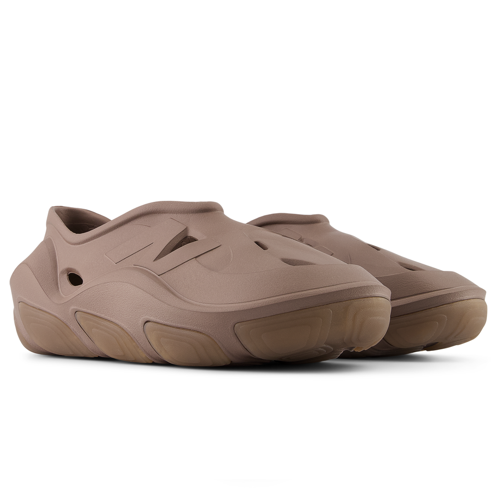 Unisex cipő New Balance  Fresh Foam X RCVRY RCVRYEES – barna