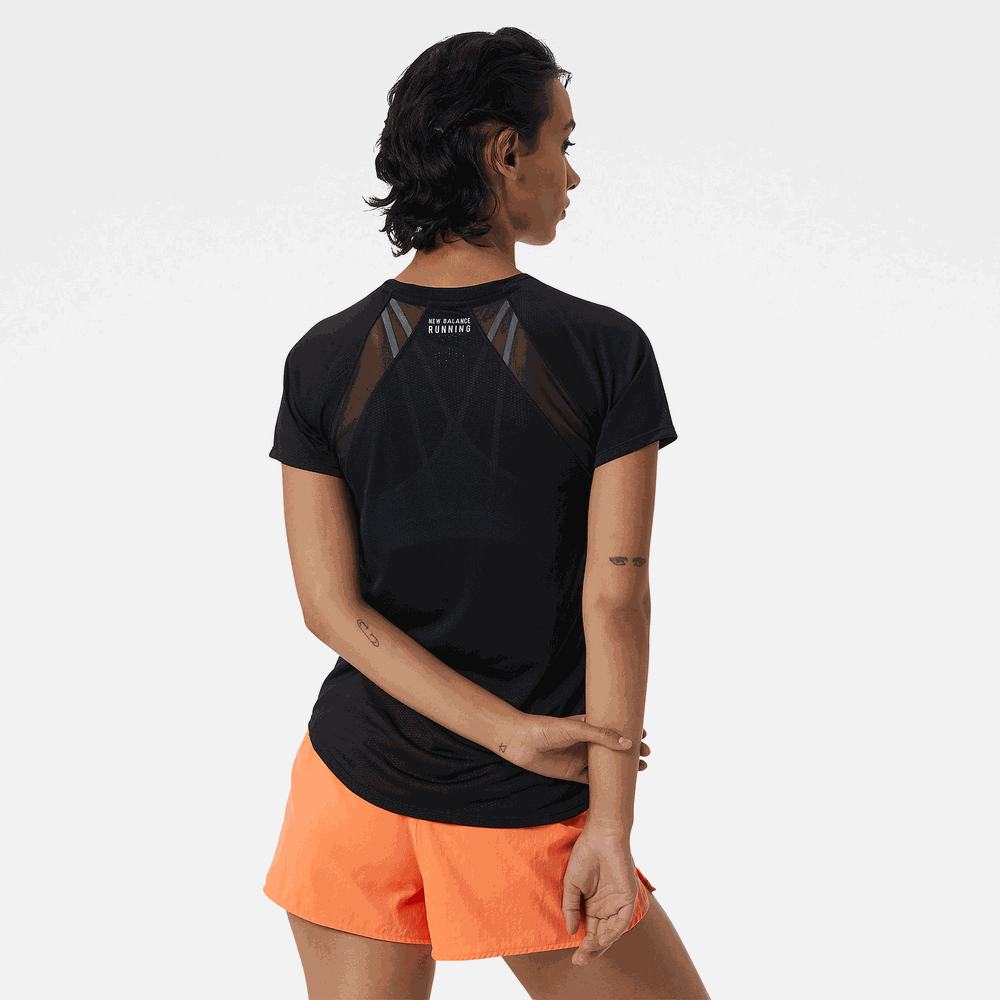 Női póló New Balance WT21262BK - fekete