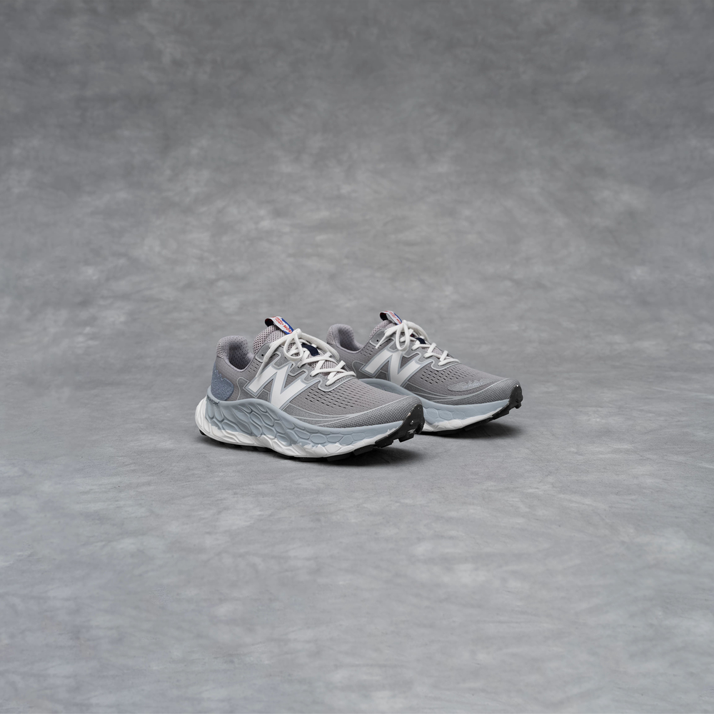 Férfi futócipő New Balance Fresh Foam More Trail v3 MTMORNM1 – szürke