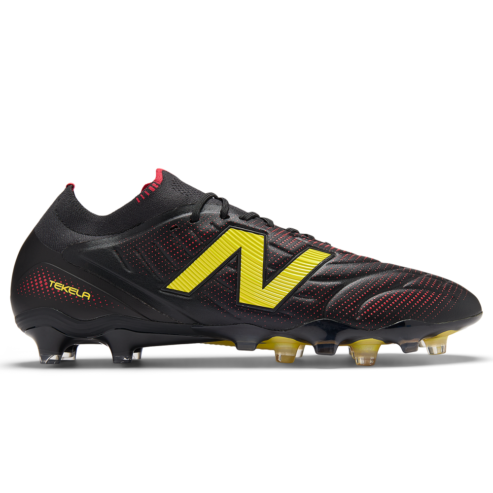 Férfi focicipő New Balance TEKELA ELITE FG V5 UT1FL3KQ – fekete