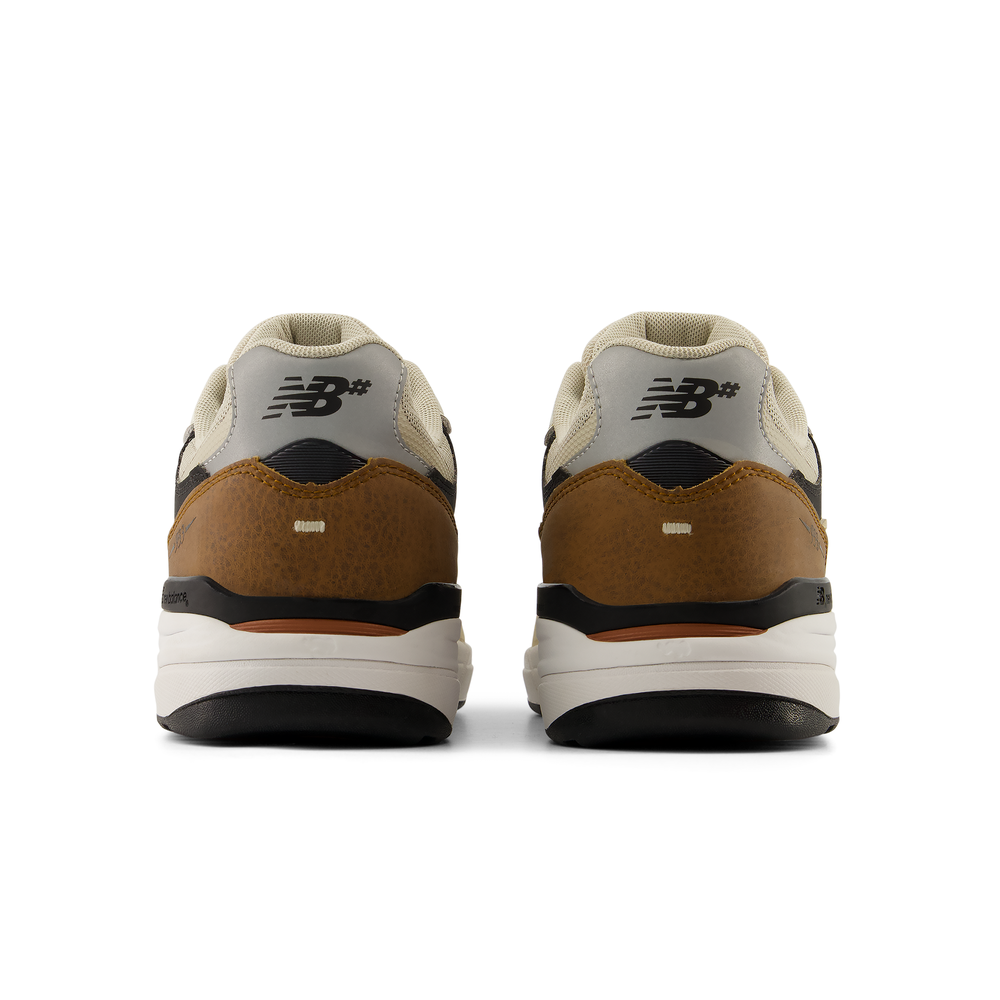 Férfi cipő New Balance Numeric UN933ONE – bézs