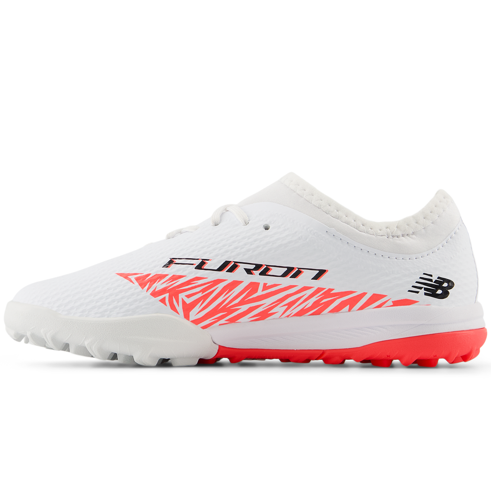 Gyermek turf cipő New Balance FURON TEAM JNR TF V8 SJF3TIB8 – fehér