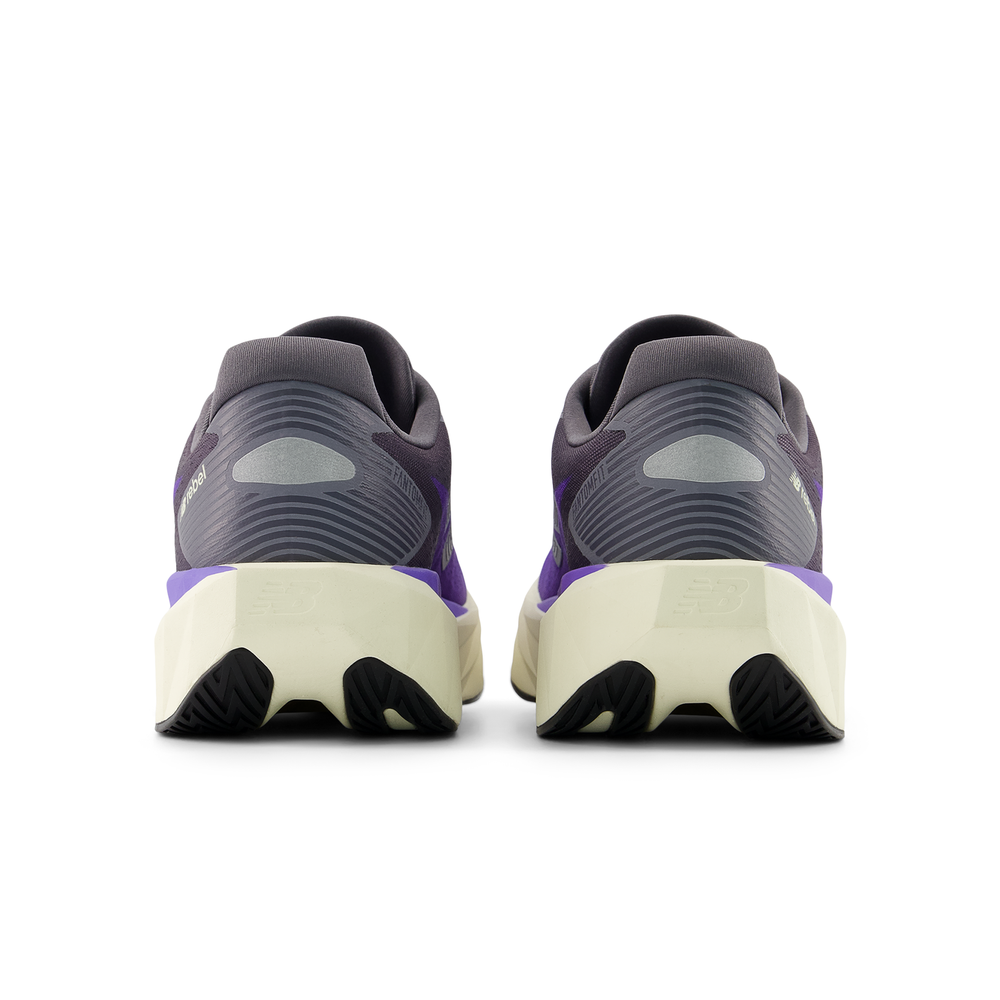 Unisex futócipő New Balance FuelCell Rebel v5 MFCX4KU – lila