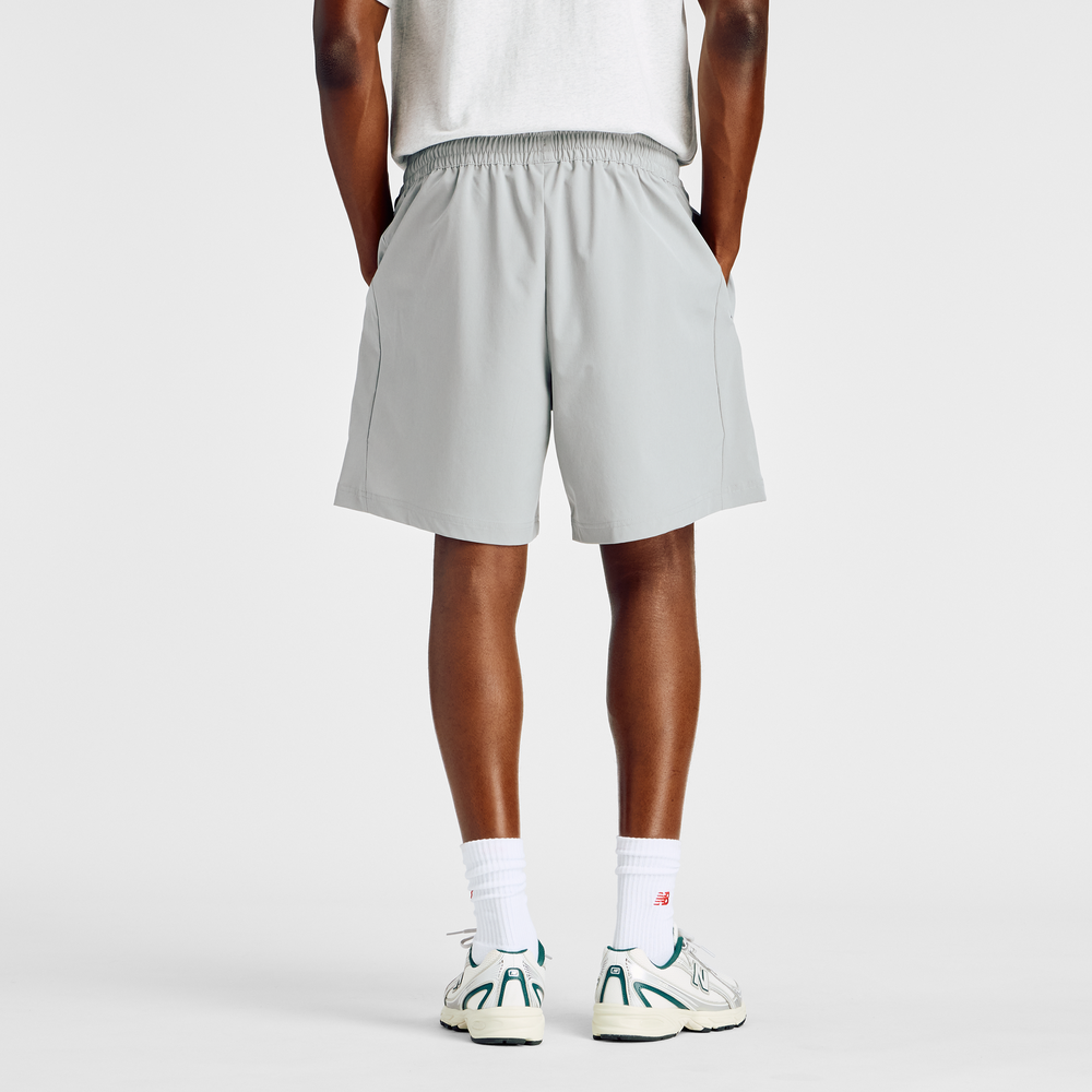 Férfi futónadrág New Balance MB6174CDYST – szürke