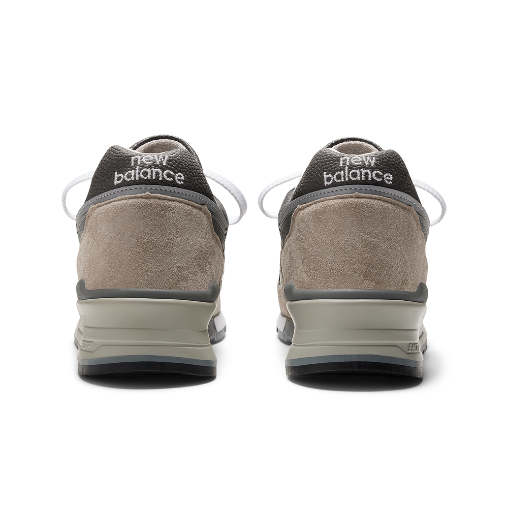 Unisex cipő New Balance U997GY - bézs