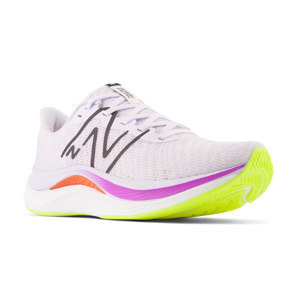 Női futócipő New Balance FuelCell Propel v4 WFCPRLG4 – fehér