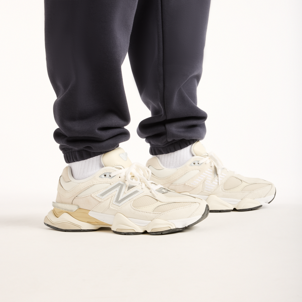 Férfi nadrág New Balance Reimagined Graphic – szürke