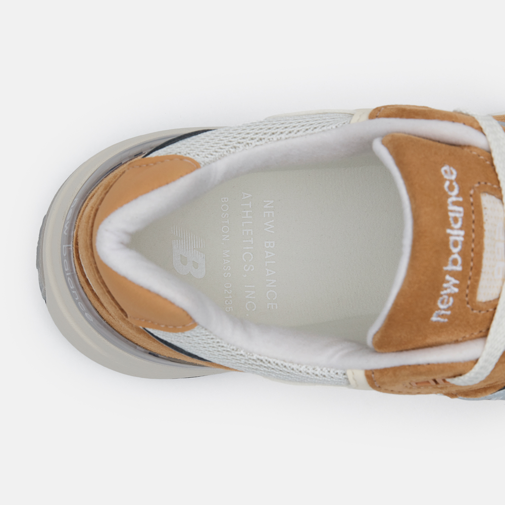 Unisex cipő New Balance U992CC - barna