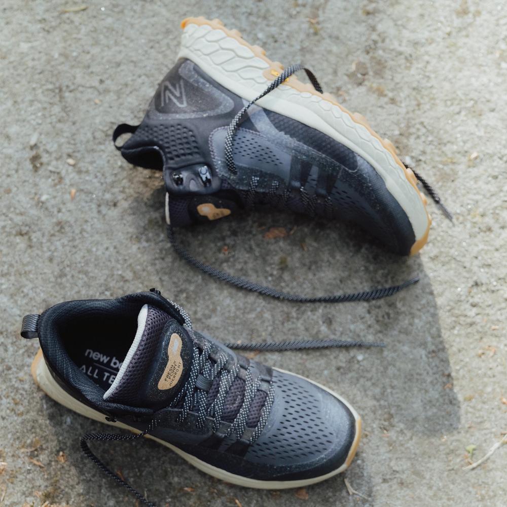 Férfi futócipő New Balance Fresh Foam Hierro v7 MTHIERP7 – fekete