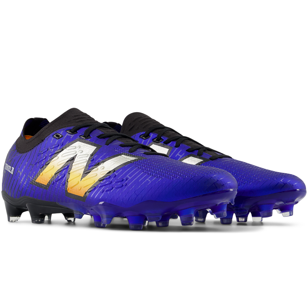 Férfi focicipő New Balance TEKELA PRO FG V4+ ST1FLZ45 – kék