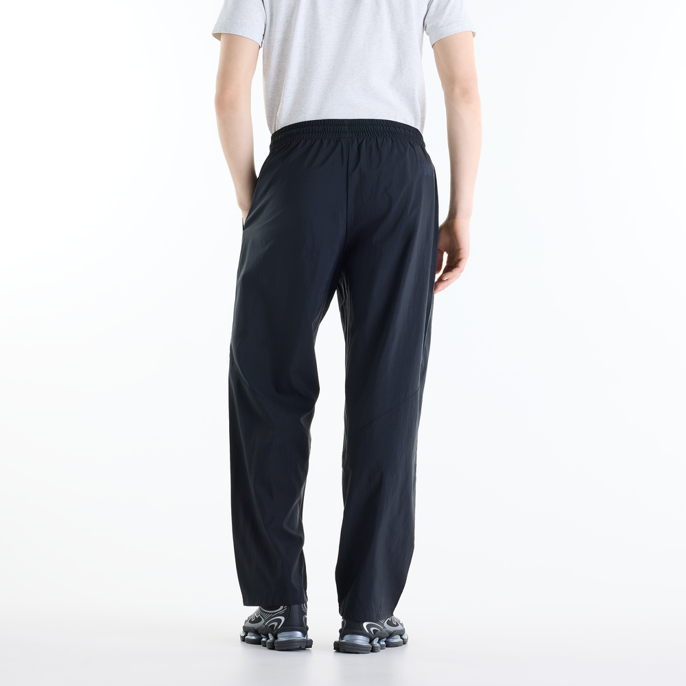 Férfi nadrág New Balance Sport Legacy – fekete