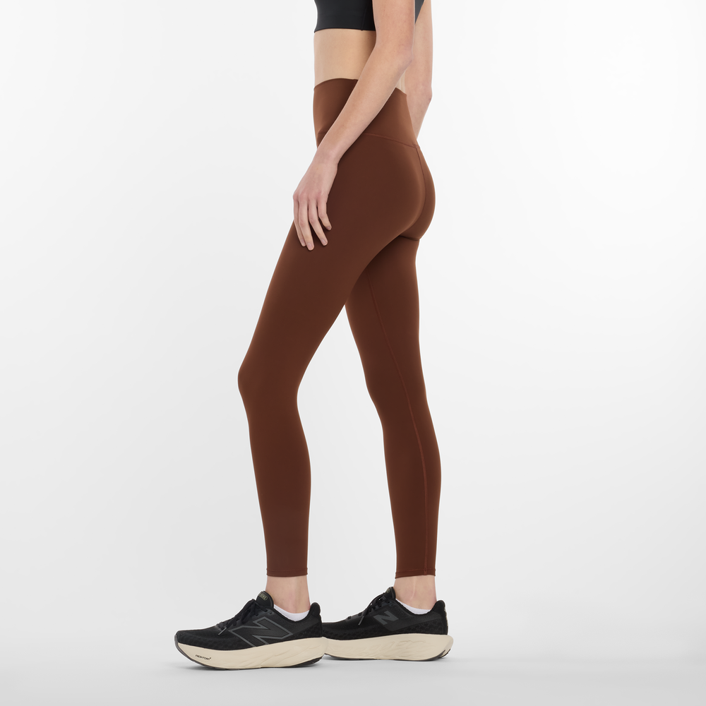 Női leggings New Balance WP51112ROK – barna