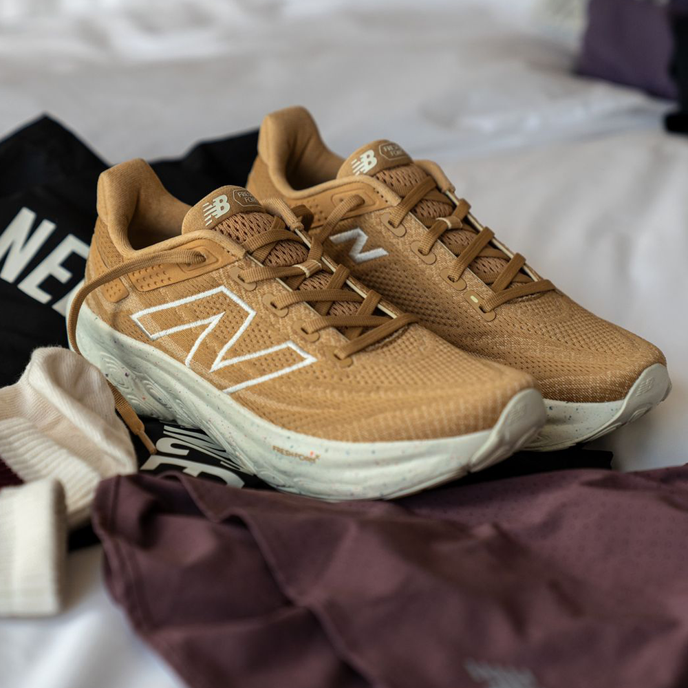 Női futócipő New Balance Fresh Foam 1080 v13 W1080N13 – barna