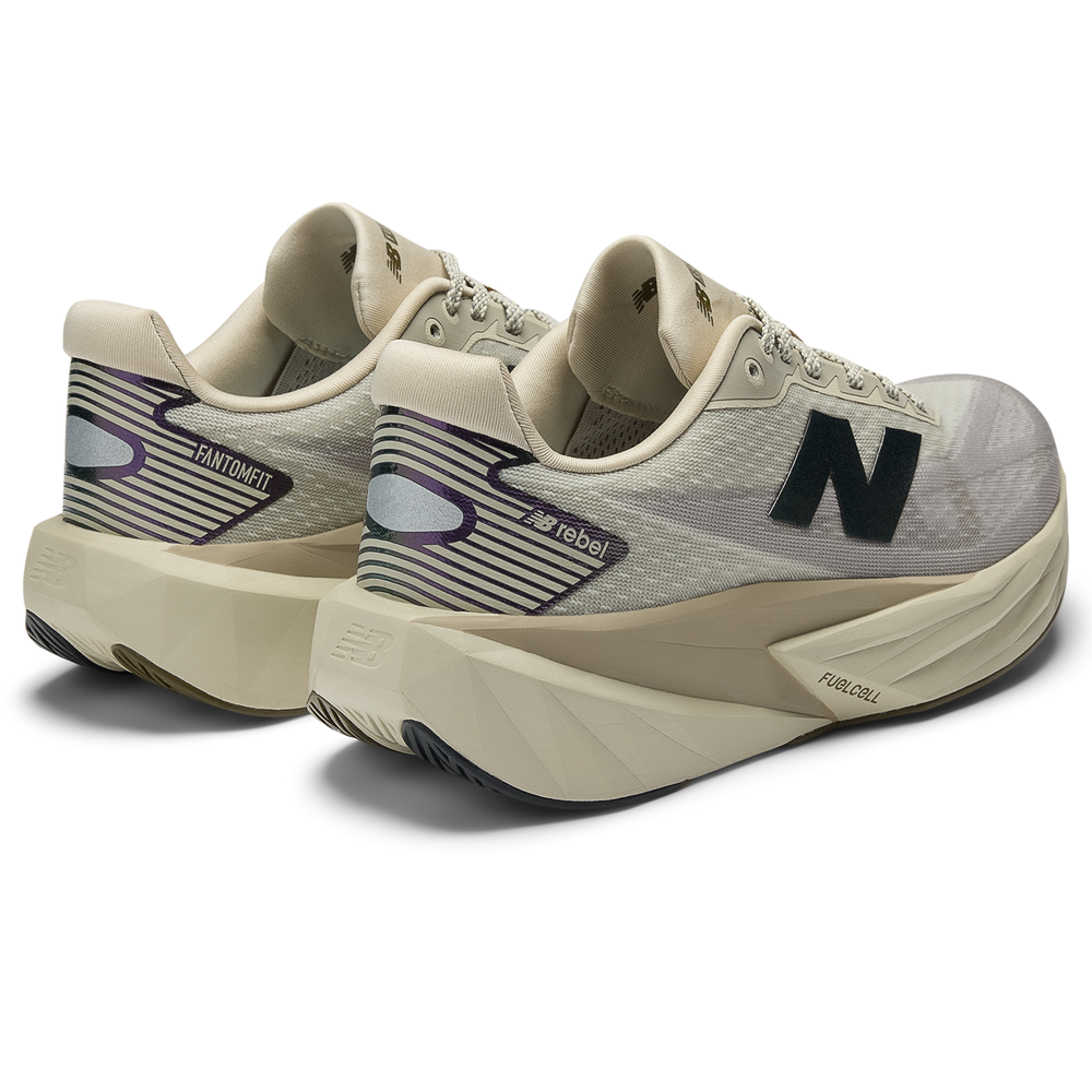 Női futócipő New Balance FuelCell Rebel v5 WFCXPB5 – bézs
