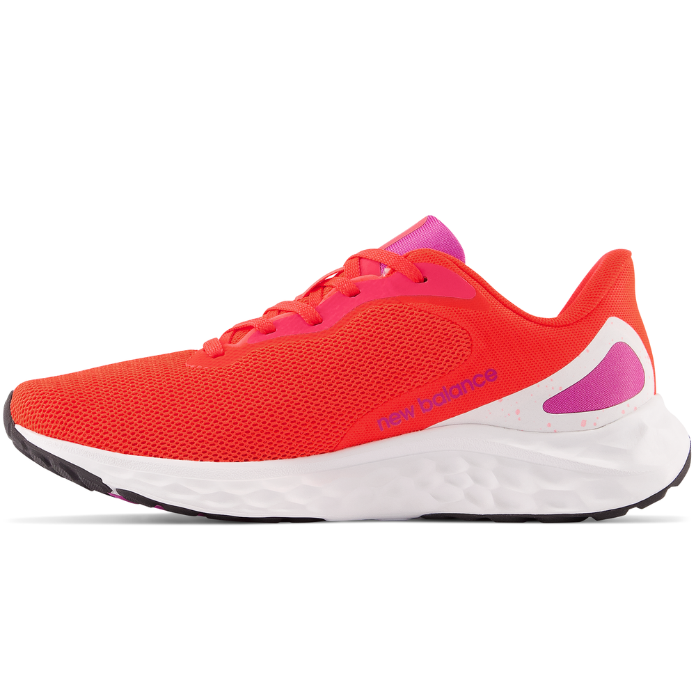 Női futócipő New Balance Fresh Foam Arishi v4 WARISLR4 – piros