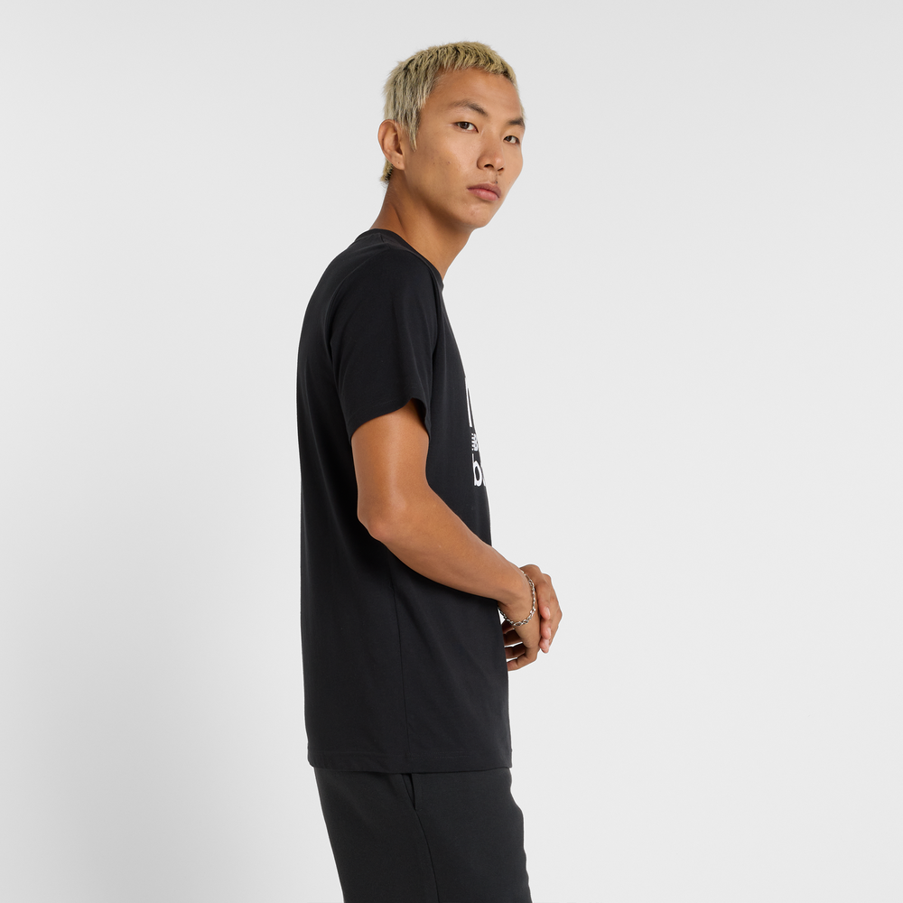 Férfi póló New Balance MT51940BK – fekete