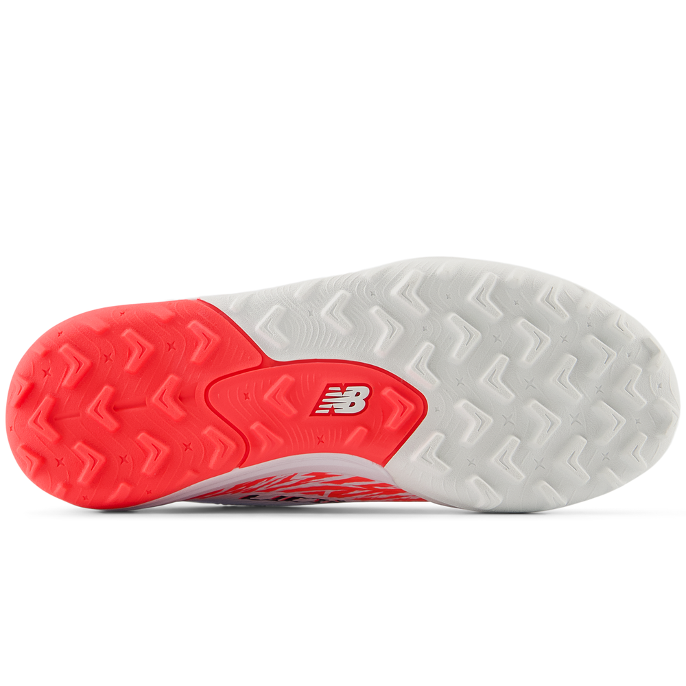 Gyermek turf cipő New Balance FURON TEAM JNR TF V8 SJF3TIB8 – fehér