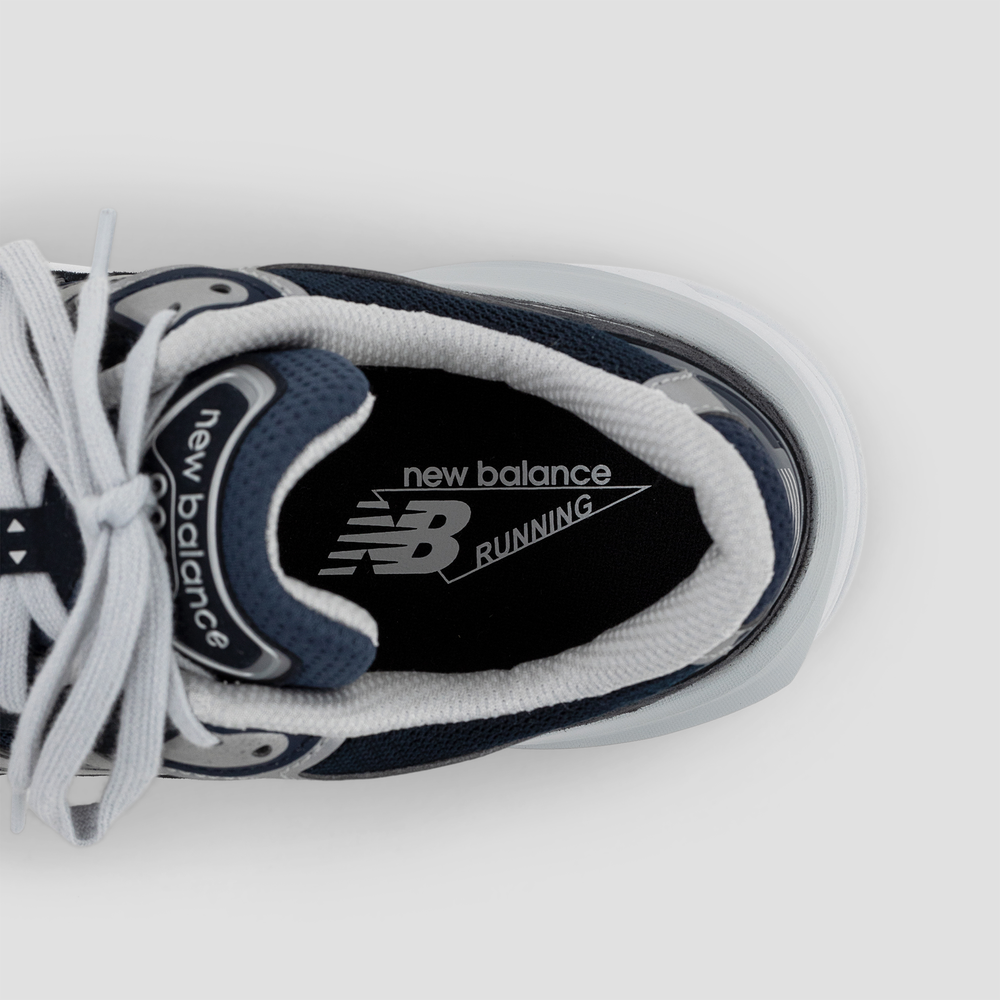 Női cipő New Balance W990NV6 – sötétkék