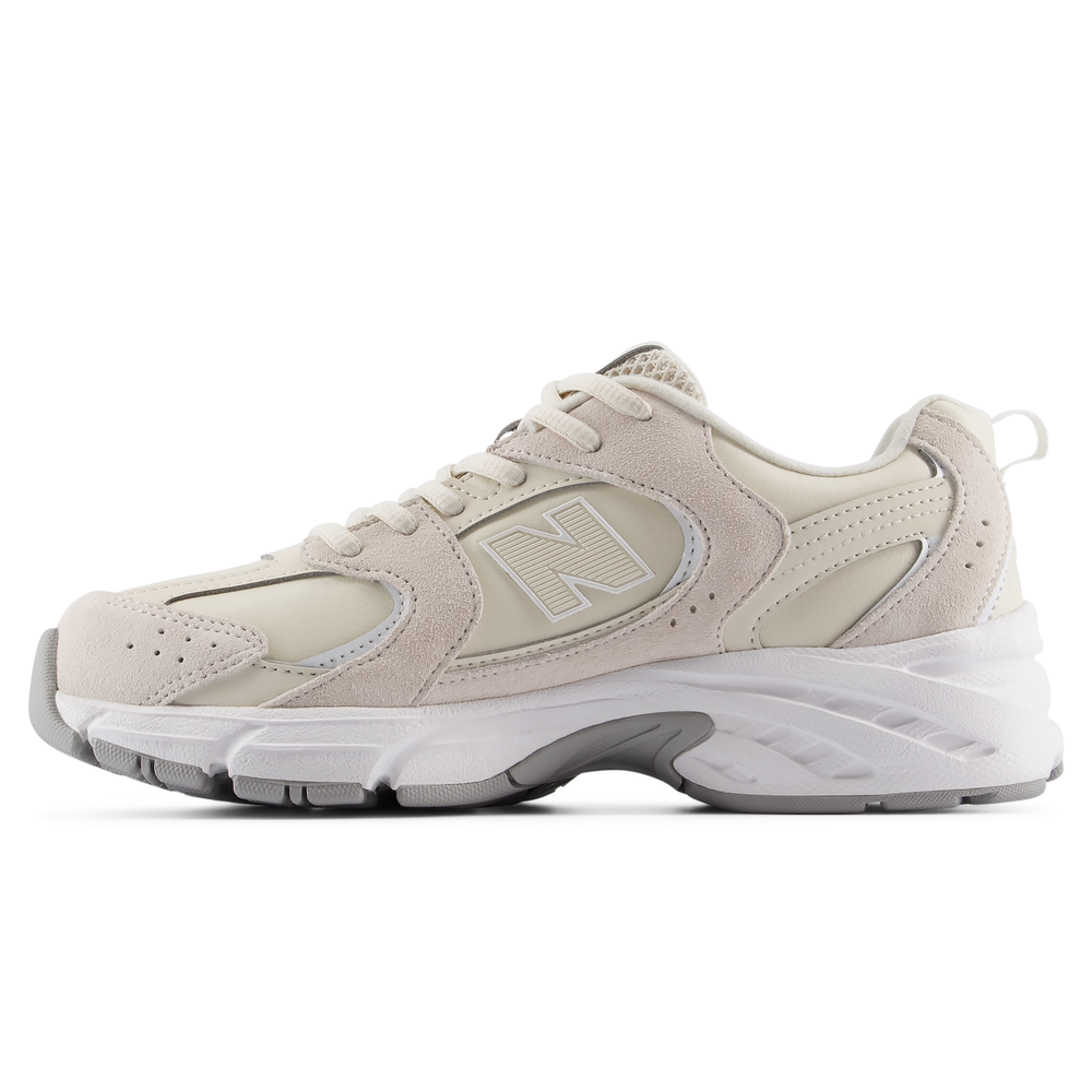 Gyermekcipő New Balance G5304V7 – bézs