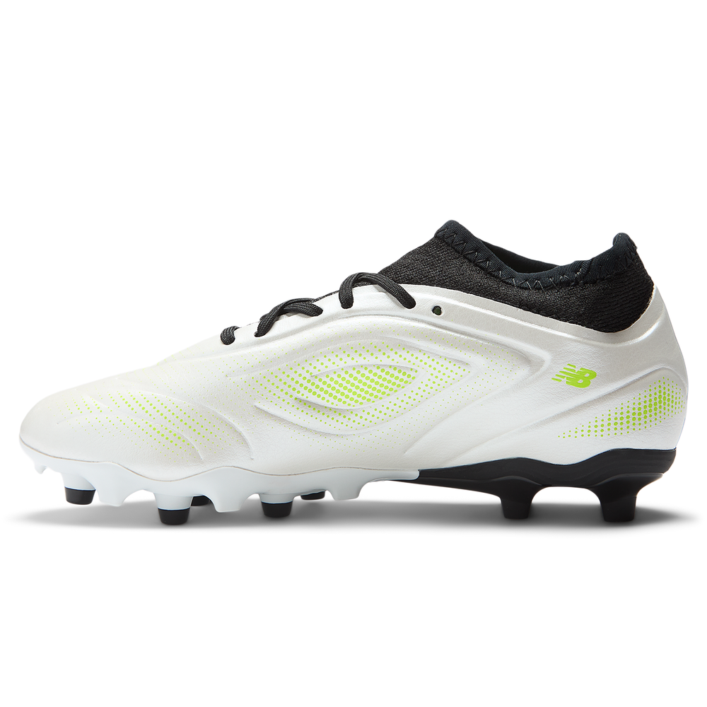 Focicipő gyerekeknek New Balance TEKELA TEAM LOW JNR FG V5 SJT3FSP5 – fehér