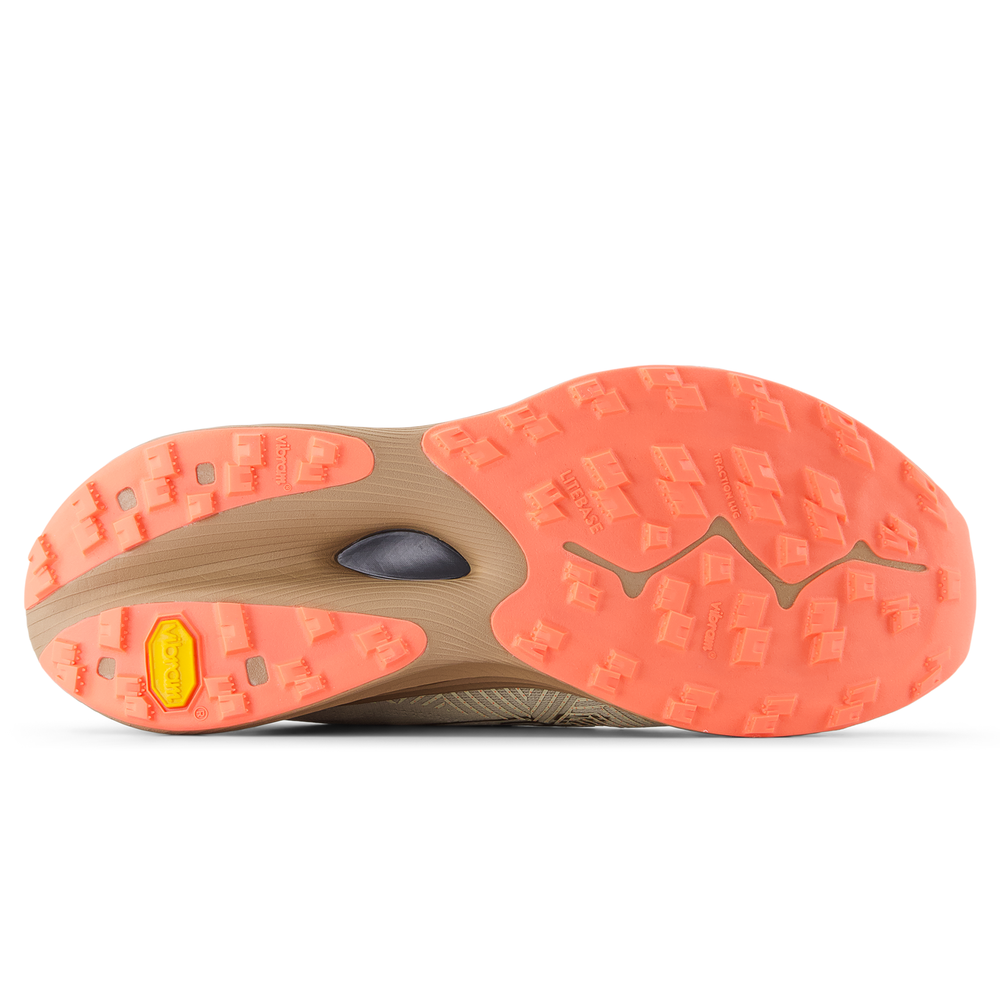 Férfi futócipő New Balance FuelCell SuperComp Trail MTTRXUR1 – bézs