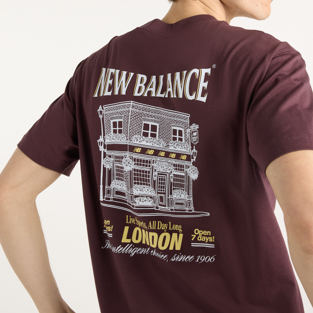 Férfi póló New Balance Grab a Bite London T-Shirt – bordó