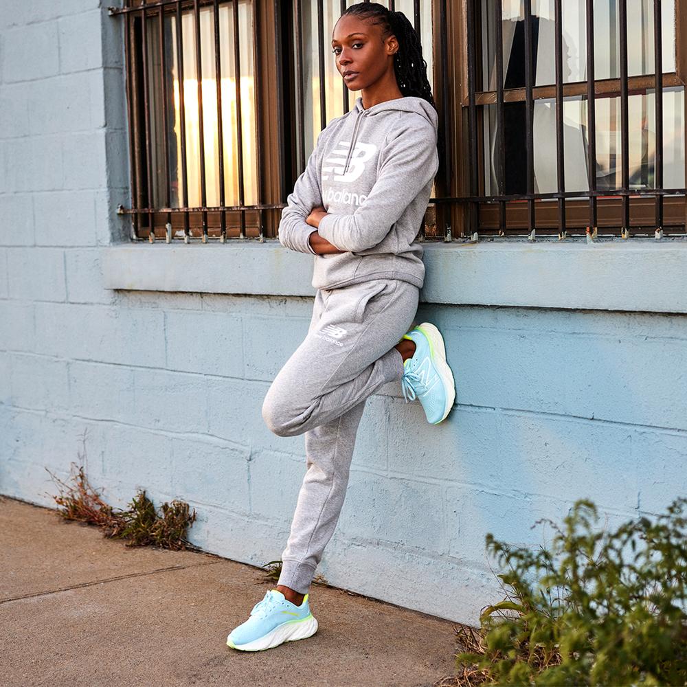 Női futócipő New Balance Fresh Foam More v4 WMORCK4 – kék