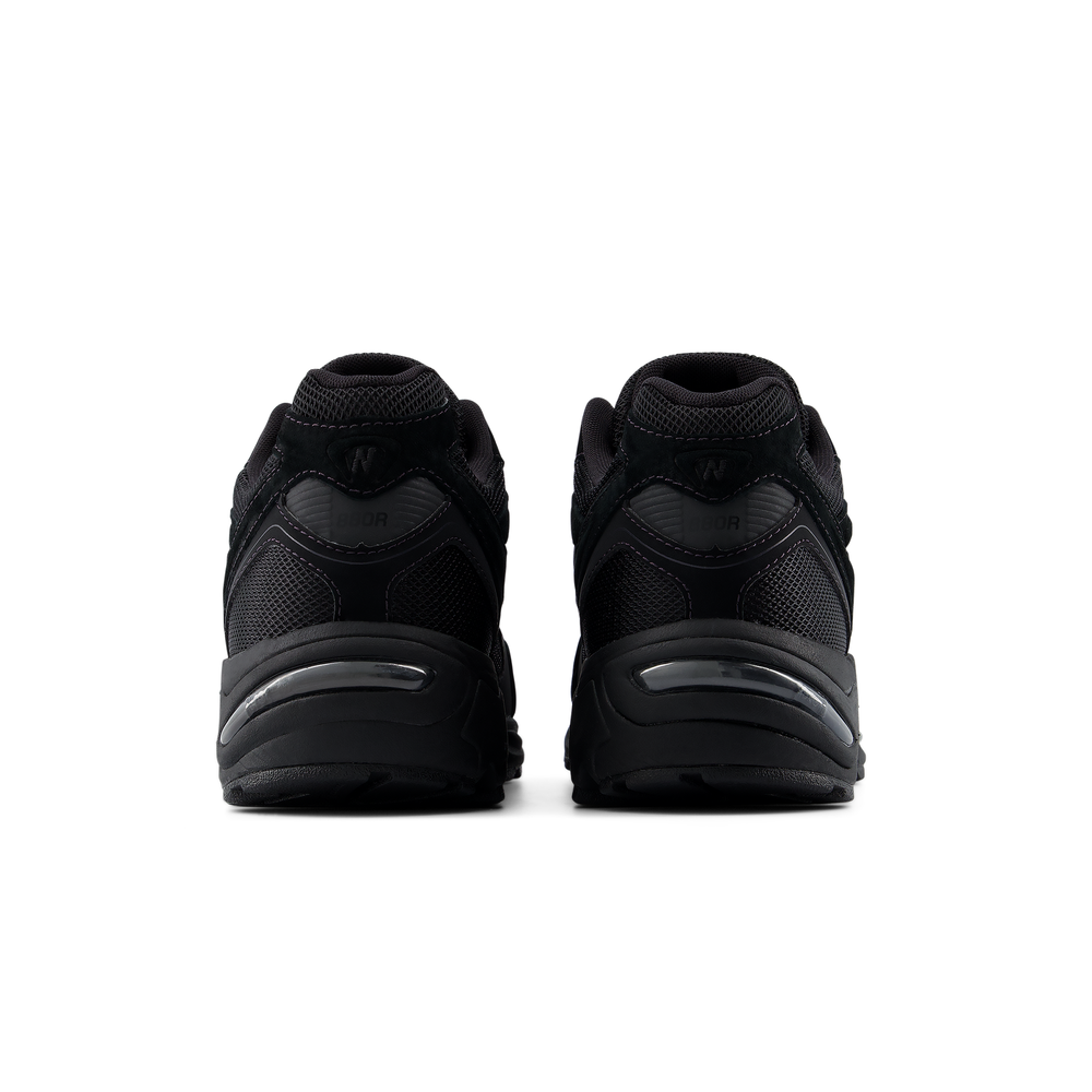 Férfi cipő New Balance U880R3PC – fekete