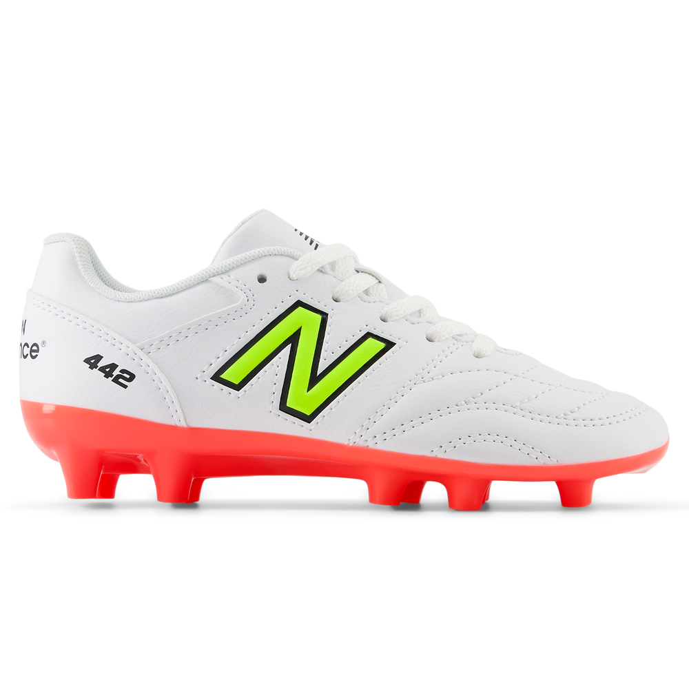 Gyermek focicipő New Balance 442 ACADEMY JNR FG V2 JS43FIB2 – fehér