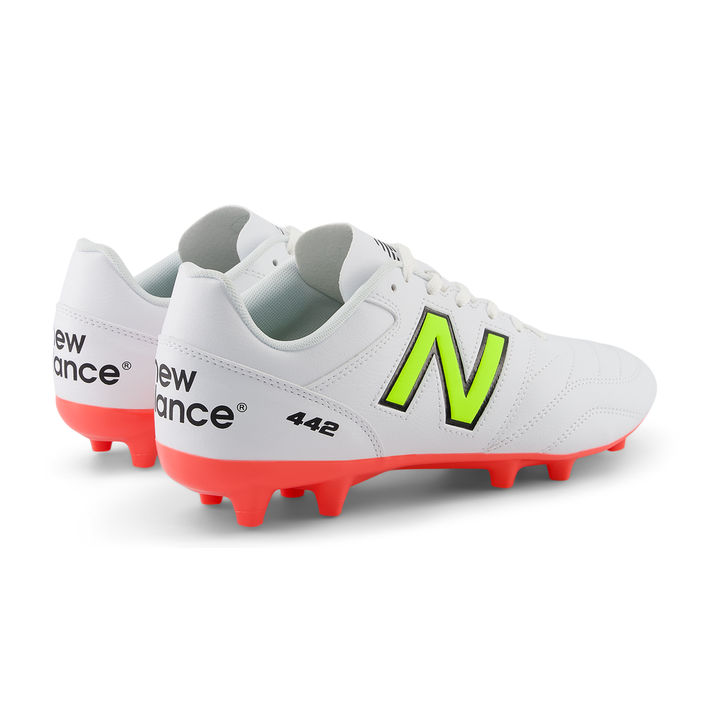 Férfi focicipő New Balance 442 ACADEMY FG V2 MS43FIB2 – fehér