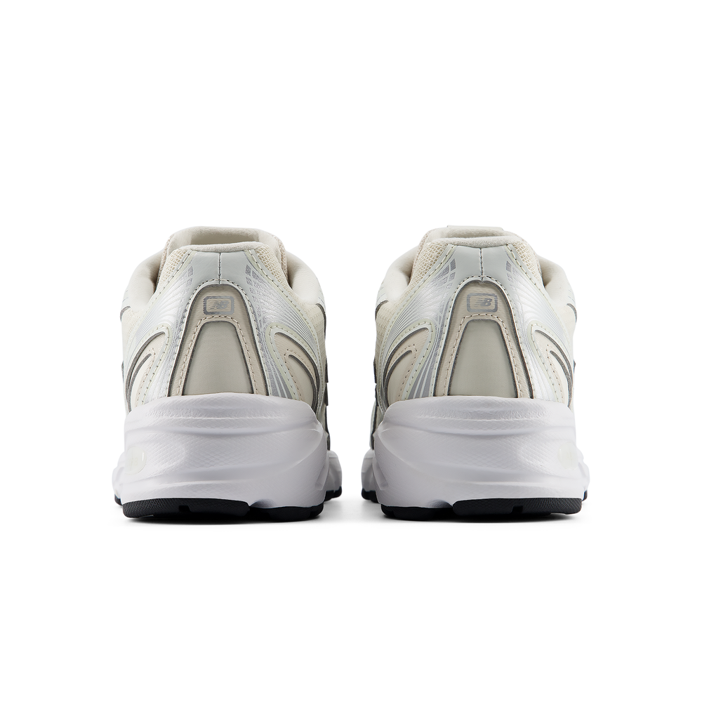 Gyermekcipő New Balance G7402A3 – bézs