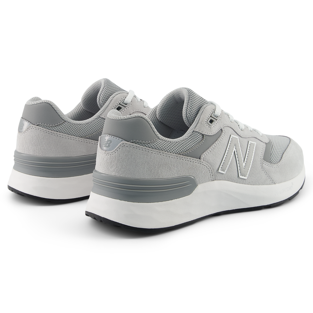 Férfi cipő New Balance M8806HE – szürke