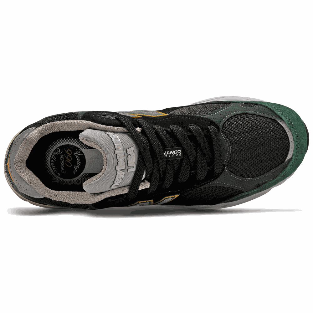New Balance M990CP3