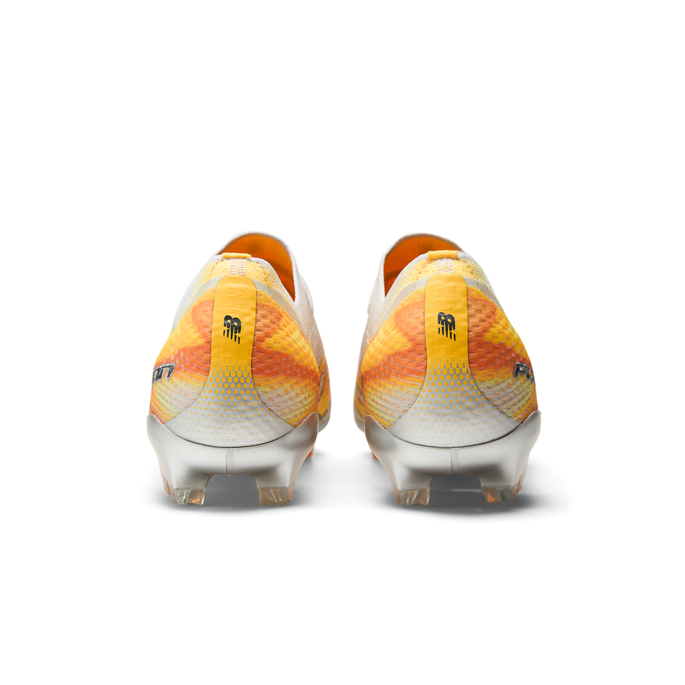 Férfi focicipő New Balance FURON ELITE FG V9 UF1F3LZ – narancssárga