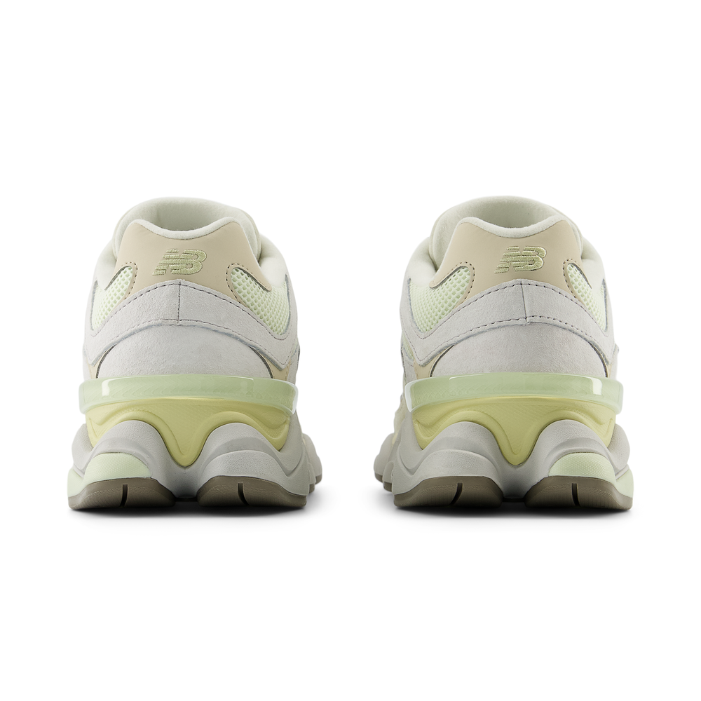 Unisex cipő New Balance U9060EEP – bézs