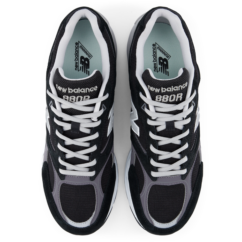 Férfi cipő New Balance U880R8EU – fekete