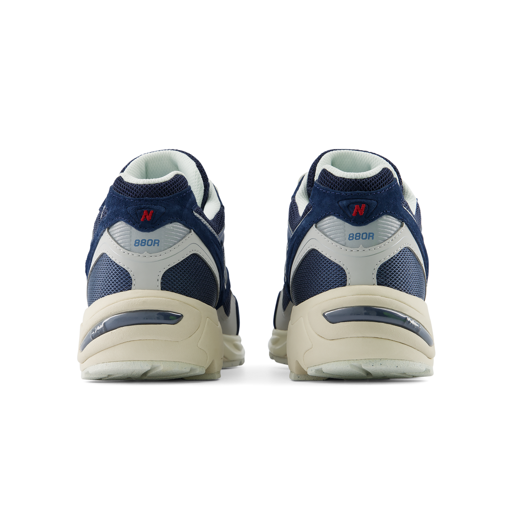 Férfi cipő New Balance U880R6ZZ – sötétkék