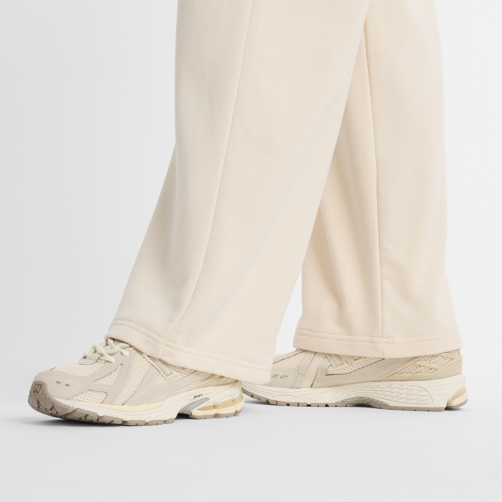 Női nadrág New Balance WP51503LIN – bézs