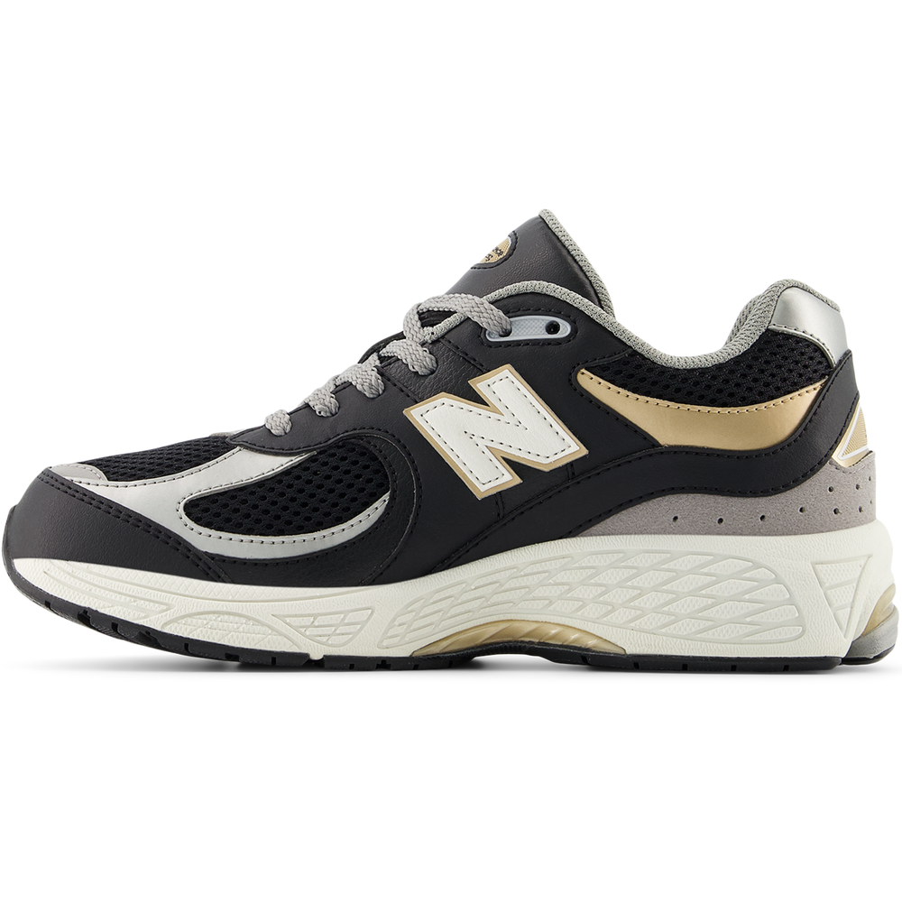 Gyermekcipő New Balance GC2002PO – fekete